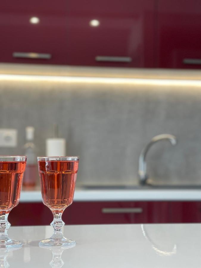 Sparkling Dream Saronida Ngoại thất bức ảnh
